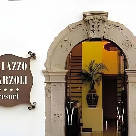Hotel Palazzo Marzoli 4*